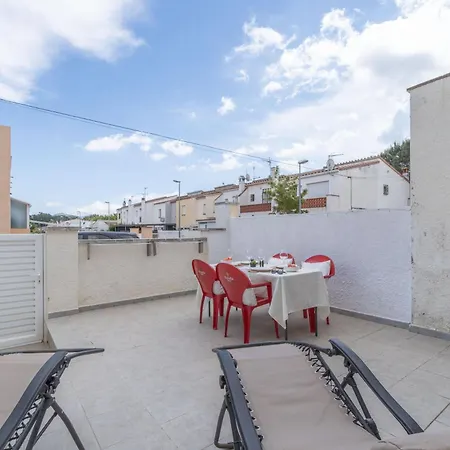 Ferienhaus Goldhome - Byblos - Casa Con Piscina Comunitaria