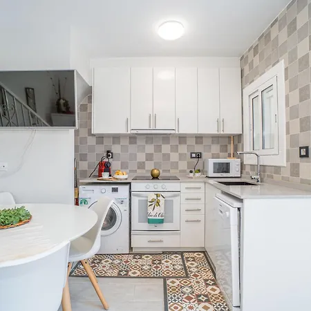 Goldhome - Byblos - Casa Con Piscina Comunitaria Ampuriabrava