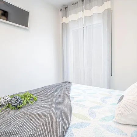 Goldhome - Byblos - Casa Con Piscina Comunitaria